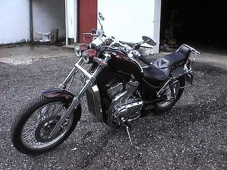 Suzuki intruder vs 750 (solgt) billede 5