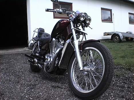 Suzuki intruder vs 750 (solgt) billede 6