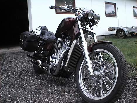 Suzuki intruder vs 750 (solgt) billede 10