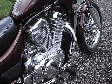 Suzuki intruder vs 750 (solgt) billede 13