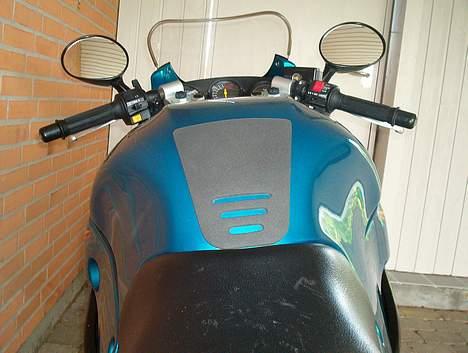 Suzuki gsx 600 f billede 5