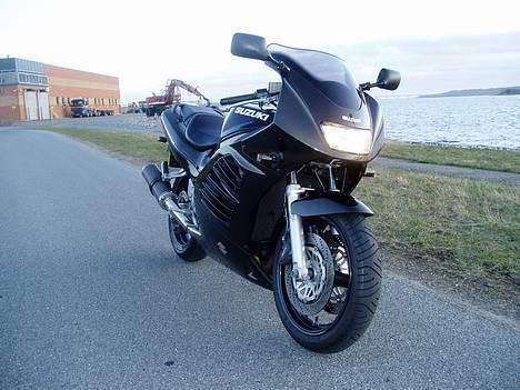 Suzuki RF 600 R billede 16