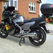 Honda VF1000F2