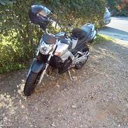 Suzuki GSR600