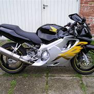 Honda CBR 600 F4