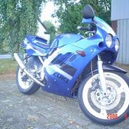 Suzuki GSXR 400 (TIL SALG!)
