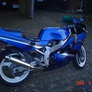 Suzuki GSXR 400 (TIL SALG!)