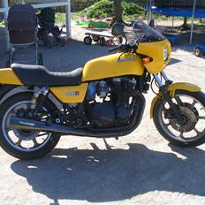 Kawasaki Z1000J