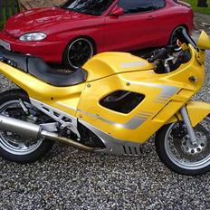 Suzuki GSX 600 F *solgt*