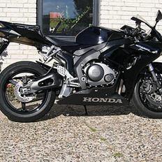 Honda CBR1000RR *SOLGT*