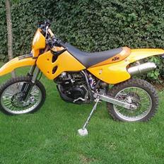 KTM LC 4