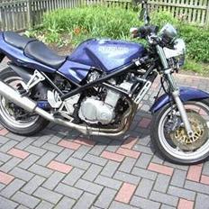 Suzuki gsf 400 bandit