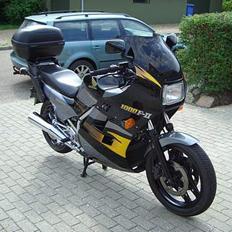 Honda VF1000F2