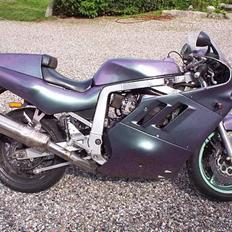 Suzuki GSX 750 R (solgt)