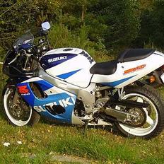 Suzuki Gsx-R 600 SRAD 