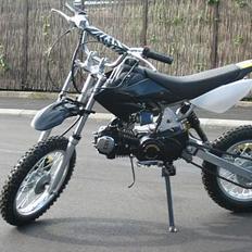 Loncin 125cc dirtbike