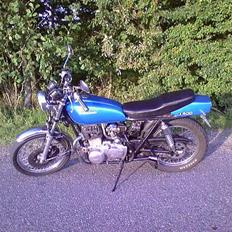 Kawasaki Z400 - SOLGT