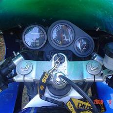 Suzuki GSXR 400 (TIL SALG!)