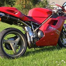Ducati 748 Biposto *Solgt*
