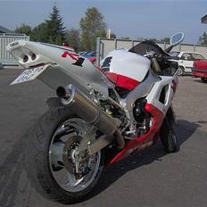 Yamaha YZF R1 