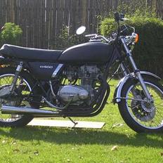 Kawasaki z400