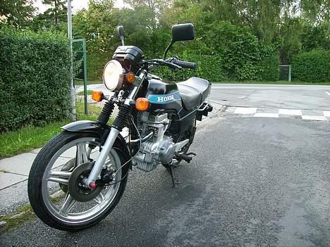 Honda 250 n billede 1