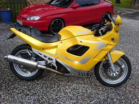 Suzuki GSX 600 F *solgt* billede 1