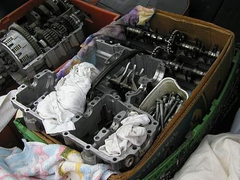 Yamaha FZR 1000 Streetfighter billede 10