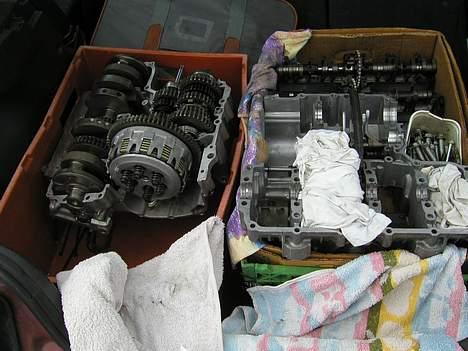 Yamaha FZR 1000 Streetfighter - komplet motor adskilt men i meget fin stand :-) billede 13