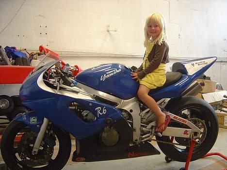 Yamaha R6 (Solgt) billede 15