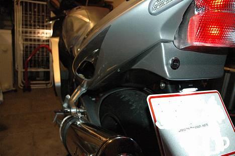Honda CBR1100XX  **SOLGT** - Hugger + Undertray fra Ermax, så er den røv vist barberet ! billede 11