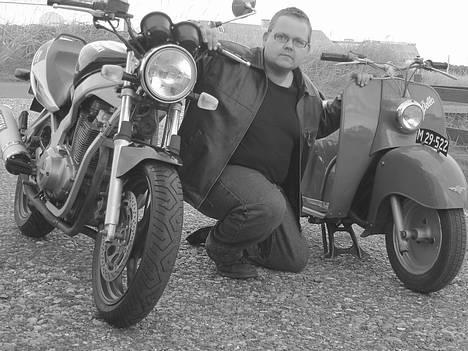 Zündapp Bella Motorroller *Solgt* - Ejermanden med sine 2 små maskiner =) billede 18