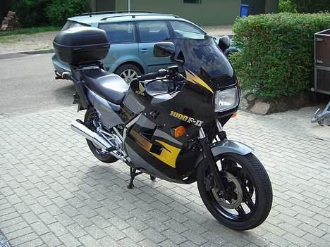 Honda VF1000F2 billede 3