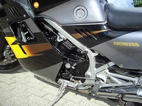 Honda VF1000F2 billede 8