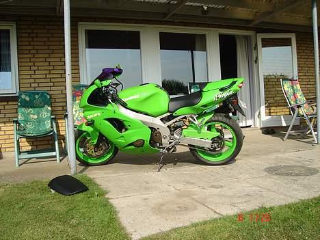 Kawasaki zx-9r billede 4