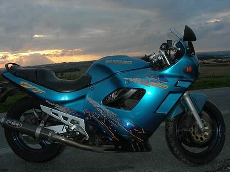 Suzuki GSX 600F billede 5
