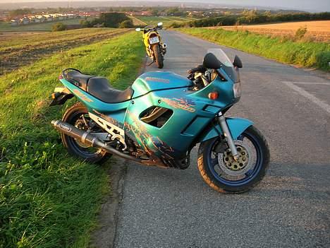 Suzuki GSX 600F billede 7