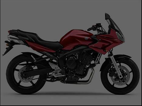 Yamaha FZ6-S ABS - FZ6´eren er i mine øjne en smuk og harmonisk model....når man ikke lige har 200Kilo at købe ind for :-) billede 1