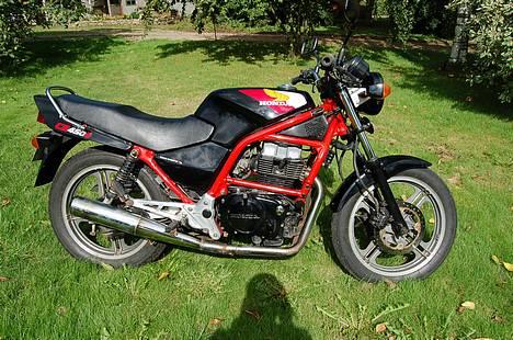 Honda cb 450s