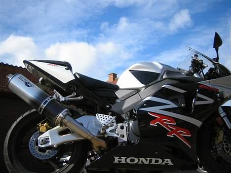 Honda CBR 954 RR  billede 10
