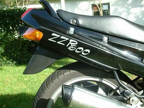 Kawasaki zzr 600 billede 7
