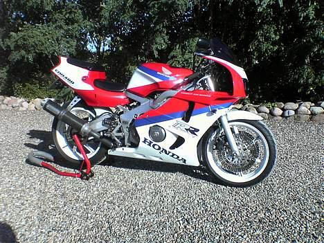 Honda CBR 400 RR #SOLGT# billede 4