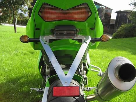Kawasaki ZX6R "636" (til salg) - Mini nummerplade holder billede 9