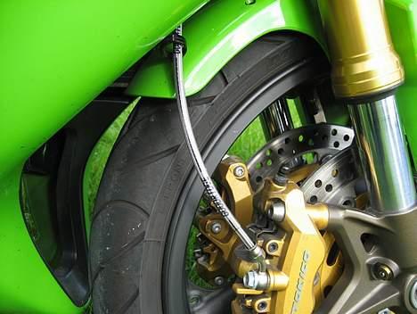 Kawasaki ZX6R "636" (til salg) - Stålarmerede bremseslanger billede 12