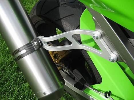 Kawasaki ZX6R "636" (til salg) - Special udstødningsholder billede 20