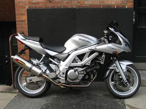 Suzuki SV650S billede 4