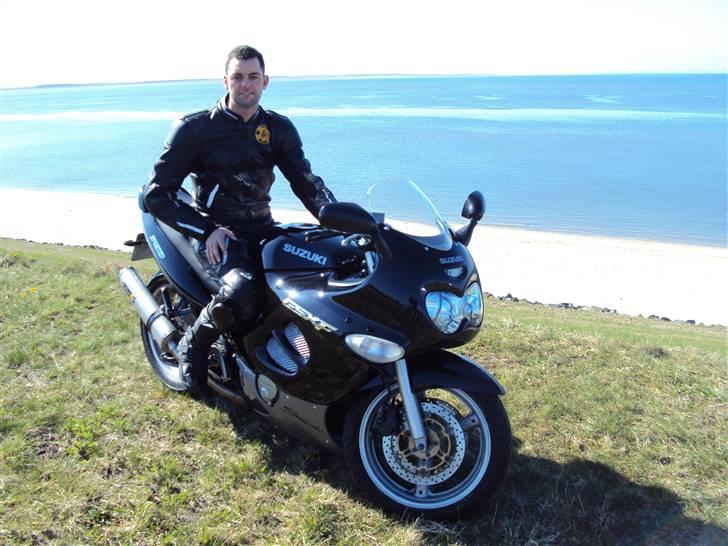 Suzuki GSX 750 F  billede 2