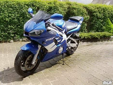 Yamaha YZF R6 - NY lak perlemosblå med en smule lilla i :D billede 8