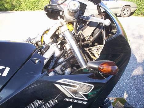 Suzuki Gsxr 250 SOLGT billede 9