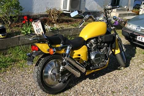 Honda vf750c - har fundet ud af der er kun lavet 3500 af den årgang og model i 1988 billede 2